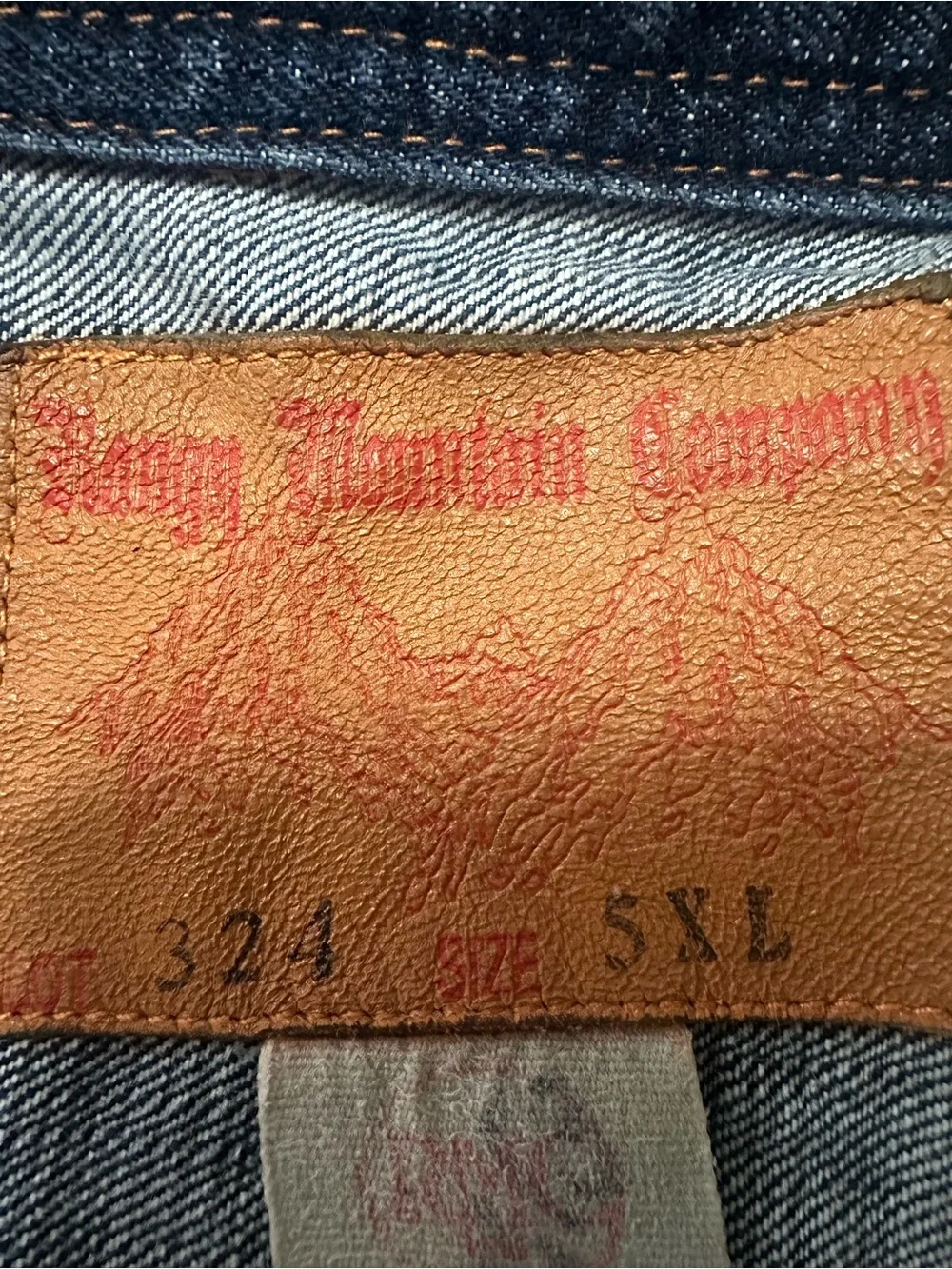 Vintage Rangy Mountain company Embroidered Denim Jeans - Red & Silver Accent